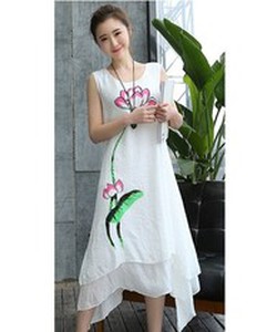 Đầm Linen thêu hoa trạng nguyên thương hiệu CIRINO mang đến cho bạn gái vẻ ngoài duyên dáng