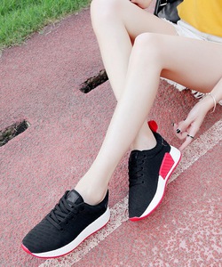 Bán giày thể thao Sneaker tại Cầu Giấy