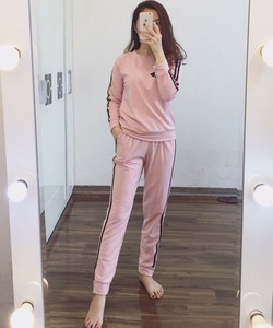 Bán buôn bán lẻ bộ đồ nữ vnxk mặc nhà thu đông 2017 giá tốt nhất Hà Nội.