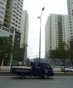 Bán căn hộ tầng 18 tòa 25T N05 Trần Duy Hưng, 181m2, 3 phòng ngủ, sửa đẹp, view vườn hoa, 27.5tr/m2