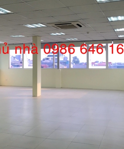 70m2 VP cho thuê tại đường đôi Yên Phụ. Chính chủ, giá rẻ, DV Tốt. LH chủ nhà 0986 646 169