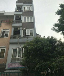 Chính chủ cán nhà 6 tầng mặt ngõ 182 Phú Diễn khu tái định Cư 8.5ha. DT 62m2 Giá 6,1 Tỷ