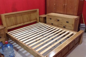 Giường ngủ gỗ sồi mỹ lọt đệm 1,6m x 2m
