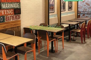 Bàn ghế cafe chân sắt mặt gỗ đẹp nhất 2022