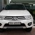 Bán Pajero Sport màu trắng model 2015