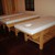 Giường massage chất liệu gỗ nhà em  đều có đủ nhé khách