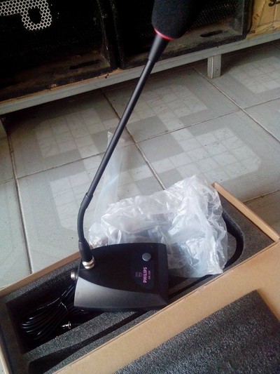 Philips dk 390 giá rẻ micro hội nghị cổ ngỗng độ nhạy cao, mic để bục philip dây dài 5m