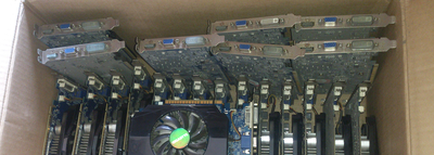 Bán 40 card rời gigabyte 2G còn bảo hành hãng 1 năm giá 950k