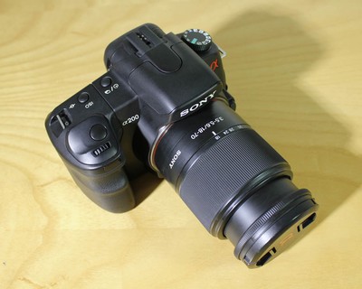 Bán bộ DSLR Sony A200 kèm theo len Sony 18 70mm. Giá 2tr9