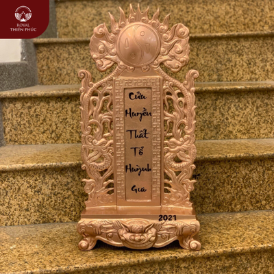 Bài vị bằng đồng 