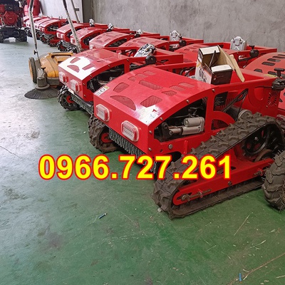 Robot cắt cỏ tự hành điều khiển từ xa công suất 20Hp VM RB2200
