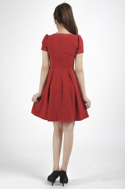 Ảnh số 12: Đầm xòe dán hoa cổ - Giá: 648.000