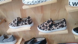 Ảnh số 71 - Giá: 180.000