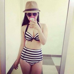 Ảnh số 26: Bikini cap cao sọc trắng đen - B135 - Giá: 199.000