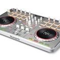Thiết bị DJ Numark Mixtrack II USB DJ Controller with Trigger Pads
