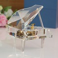 Shop bán Hộp nhạc pha lê, hộp nhạc có vuũ công balle, đèn chiếu sao, đèn chiếu đại dương.... chuyên bán buôn và bán lẻ
