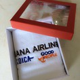 Hộp khăn quà tặng màu đỏ