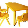 Bàn nhựa mâm non nhập khẩu hình chữ nhật