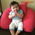 Gối chữ C đa năng giúp bé tập lẫy tập ngồi