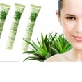 Tuýp lăn trị thâm quầng mắt Aloe Vera 92%