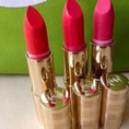 Son lì đẳng cấp môi tươi xinh xắn sánh bước cùng ai