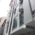 Cho thuê cả nhà phố Nguyễn Công Hoan, Ngọc Khánh, Ba Đình. DT: 100m2 x 5 tầng. Nhà thiết kế từ tầng 1 5 mỗi tầng