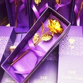 Hoa hồng mạ vàng 24k cho ngày Valentine, 8 3 thêm ý nghĩa