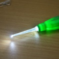 Dụng cụ lấy ráy tai có đèn, giá sỉ 4.500đ