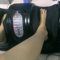 Máy xoa bóp, ấn huyệt massage bàn chân bắp chân Nhật Bản chính hãng bảo hành 3 năm