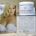 Kem nở và săn chắc ngực Dorlene Herbal giúp bộ ngực căng tròn,