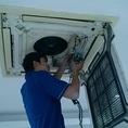máy lạnh âm trần LG
