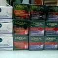 Bán sỉ, bán lẻ kem dưỡng da chống lão hóa, mờ thâm nám, se khít lỗ chân lông..Loréal Paris Revitalift Pháp.