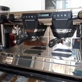 Thanh lý nguyên bộ máy pha cà phê RANCILIO CLASSE 7 và máy xay cà phê RANCILIO mới 98 như máy mới