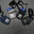 Túi Adidas mini Originals.