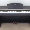 Đàn piano điện Yamaha YDP 151