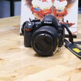 cần bán bộ máy ảnh nikon d3100 kèm kít 18 55. 5k shot.