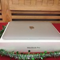 Macbook pro 2016 Core I5 2.9ghz 8GB SSD 256GB Touchbar