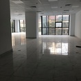 Mặt bằng từ 100 1000m2 Phố Lê Văn Kiêm,Nhân Chính.