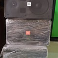 Loa JBl bass 15cm nhỏ gọn, thích hợp: nghe nhạc trong không gian nhỏ và vừa, loa thu âm, hỗ trợ loa lời cho karaoke.