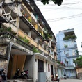 Bán nhà tầng 4 khu tập thể Nam Đồng, Đống Đa 170m 6PN 3WC giá rẻ