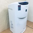 máy lọc không khí bù ẩm shap AX80 W