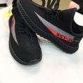 Giày thể thao nam màu đen viền xám đỏ in chữ số Mã 350V1 CĐ