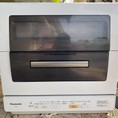 Máy rửa chén Panasonic NP TR1 đời 2010 rửa 6 bộ