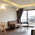 ID: 745 Cho thuê căn hộ dịch vụ tại Linh Lang, Ba Đình, 50m2, 1PN, ban công, đầy đủ nội thất mới hiện đại