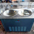 Máy làm kem cuộn 2 chảo