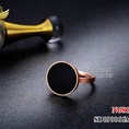 Nhẫn tay titan mặt tròn đen to 681