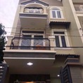 Cho thuê Nhà 1 trệt 2 lầu 4PN, 4WC, full nội thất hẻm Lê Văn Việt, Q9