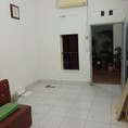 Cho thuê nhà riêng 1 tầng 1 tum 40m phố Mạc Thị Bưởi, Hai Bà Trưng, 5 triệu/tháng