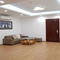 Cho thuê căn hộ dịch vụ tại Yên Phụ, Tây Hồ, 65m2, 1PN, đầy đủ nội thất hiện đại