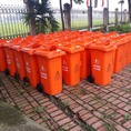 Thùng rác nhựa 120L nắp đẩy